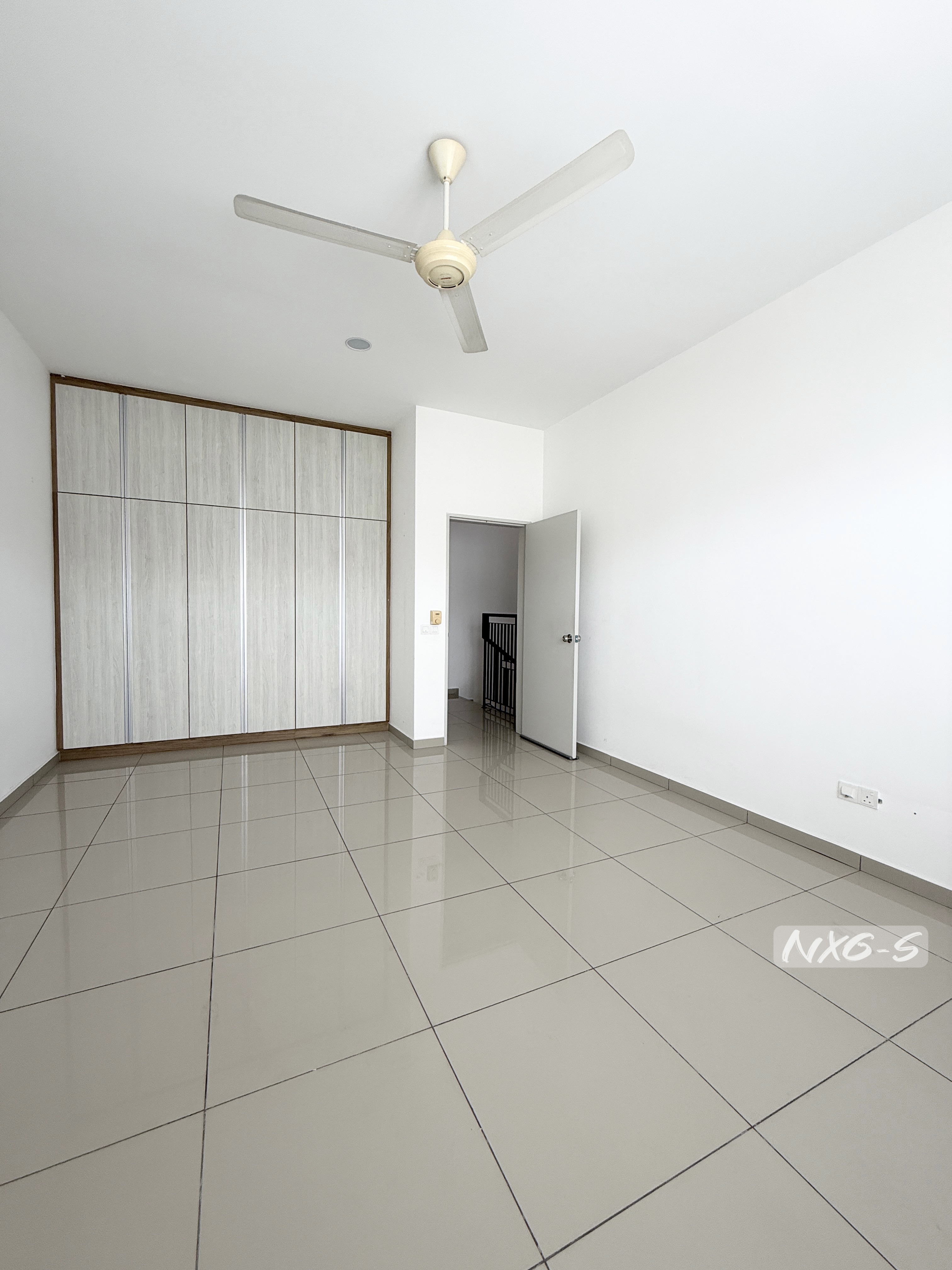 For sale Livia Residences Bandar rimbayu 2 storey intermediate telok panglima garang in Bandar Rimbayu, property photo 2